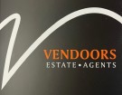 Vendoors, Boston logo